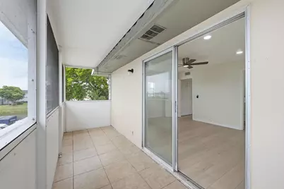 670 Monaco Court N, Delray Beach, FL 33446 - Photo 5