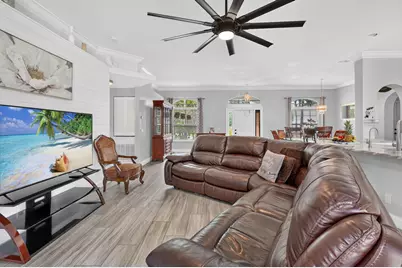 422 SW Tulip Boulevard, Port Saint Lucie, FL 34953 - Photo 15