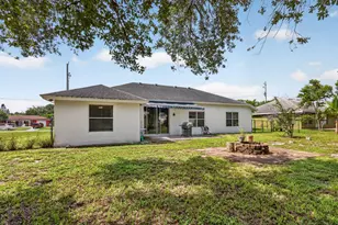 422 SW Tulip Blvd, Port Saint Lucie, FL 34953 - Photo 41