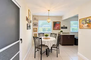 173 Saxony D, Delray Beach, FL 33446 - Photo 3