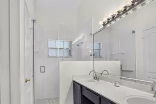 7 Governors Ct, Palm Beach Gardens, FL 33418 - Photo 25