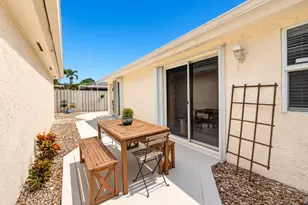 7 Governors Ct, Palm Beach Gardens, FL 33418 - Photo 33