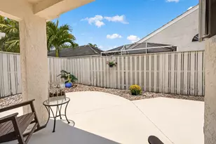 7 Governors Ct, Palm Beach Gardens, FL 33418 - Photo 39