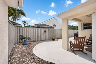 7 Governors Ct, Palm Beach Gardens, FL 33418 - Photo 35