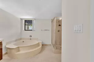 7564 Regency Lake Dr, Boca Raton, FL 33433 - Photo 25