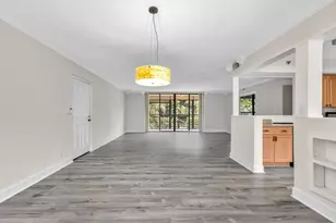 7564 Regency Lake Dr, Boca Raton, FL 33433 - Photo 67