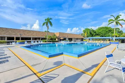 10304 Sunrise Lakes Boulevard #312, Sunrise, FL 33322 - Photo 19