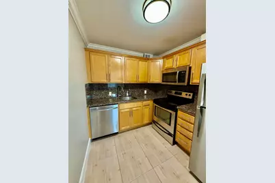 153 Dorset D, Boca Raton, FL 33434 - Photo 9