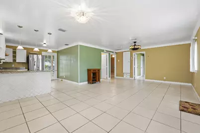 5906 Bamboo Drive, Fort Pierce, FL 34982 - Photo 7