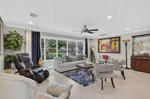 330 SW 75th Ave, Plantation, FL 33317 - Photo 9