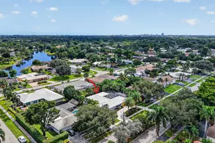 330 SW 75th Ave, Plantation, FL 33317 - Photo 37