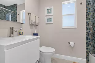 330 SW 75th Ave, Plantation, FL 33317 - Photo 23
