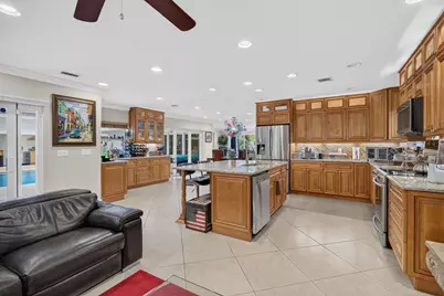 330 SW 75th Avenue, Plantation, FL 33317 - Photo 19