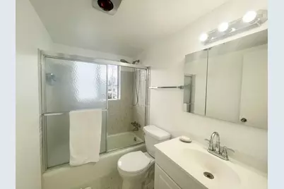 2920 Cynthia Lane #203, Lake Worth Beach, FL 33461 - Photo 9