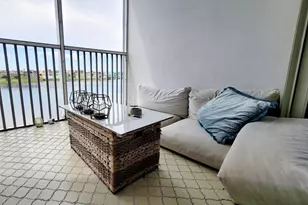 1660 NE 191st St, Miami, FL 33179 - Photo 13