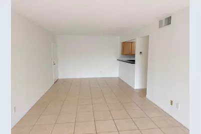 5981 Washington Street #207, Hollywood, FL 33023 - Photo 5