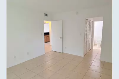 5981 Washington Street #207, Hollywood, FL 33023 - Photo 15