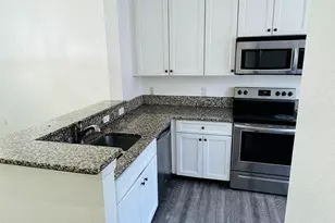 1942 NE 5th St, Boynton Beach, FL 33435 - Photo 3
