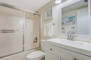 2051 NE Ocean Blvd, Stuart, FL 34996 - Photo 29