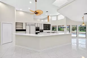 10423 Stonebridge Blvd, Boca Raton, FL 33498 - Photo 9