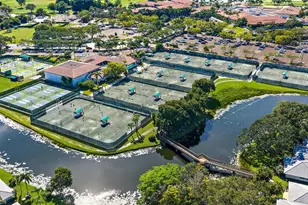 370 Prestwick Cir, Palm Beach Gardens, FL 33418 - Photo 35