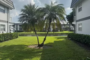 305 Saxony G, Delray Beach, FL 33446 - Photo 1