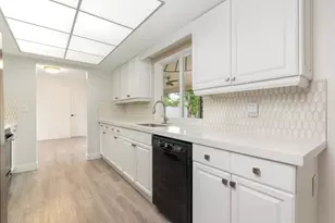 7315 W Lake Dr, West Palm Beach, FL 33406 - Photo 15
