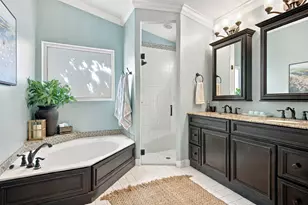 20104 NW 9th Dr, Pembroke Pines, FL 33029 - Photo 13