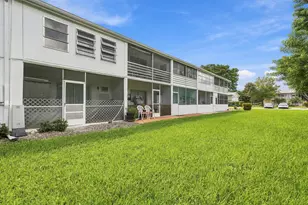 85 Kingswood E, West Palm Beach, FL 33417 - Photo 15