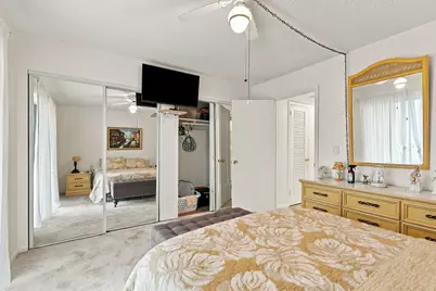 85 Kingswood E, West Palm Beach, FL 33417 - Photo 11