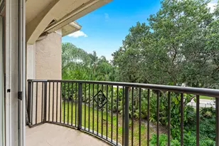 200 Crestwood Ct N, Royal Palm Beach, FL 33411 - Photo 29