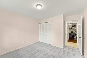 10607 W Clairmont Cir, Tamarac, FL 33321 - Photo 21