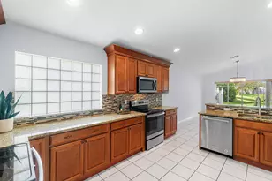 5737 Royal Club Dr Dr, Boynton Beach, FL 33437 - Photo 13