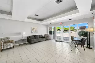 9095 Flynn Cir, Boca Raton, FL 33496 - Photo 37