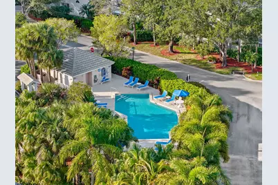 28 Governors Court, Palm Beach Gardens, FL 33418 - Photo 33