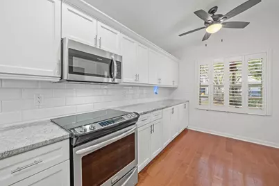 28 Governors Court, Palm Beach Gardens, FL 33418 - Photo 5