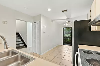 6180 Pine Tree Lane #B, Tamarac, FL 33319 - Photo 39