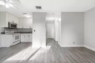 4953 Freedom Cir, Lake Worth, FL 33462 - Photo 3