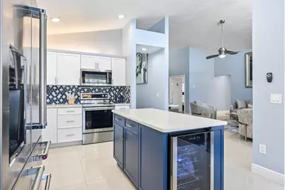 13525 Brixham Street, Wellington, FL 33414 - Photo 17