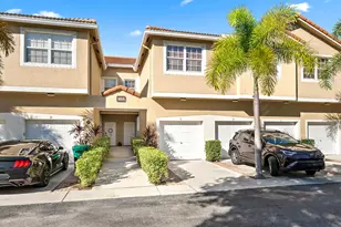 103 Lighthouse Cir, Tequesta, FL 33469 - Photo 1