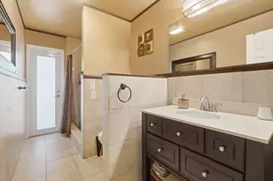 4501 E Country Club Cir, Plantation, FL 33317 - Photo 23