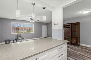 700 Village Green Ct, Palm Springs, FL 33461 - Photo 15