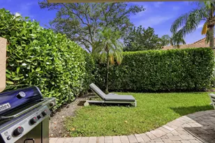 2501 Mahogany Pl, Palm Beach Gardens, FL 33418 - Photo 23