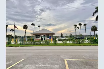 9 Salisbury A, West Palm Beach, FL 33417 - Photo 9