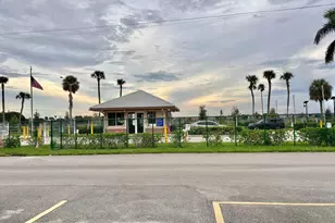 9 Salisbury A, West Palm Beach, FL 33417 - Photo 9