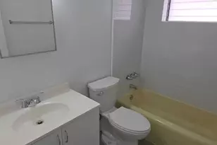 7624 Pembroke Rd, Miramar, FL 33023 - Photo 11