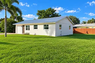 19052 SE Suddard Dr, Jupiter, FL 33469 - Photo 3