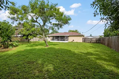 2322 SE Bounty Avenue, Port Saint Lucie, FL 34952 - Photo 13
