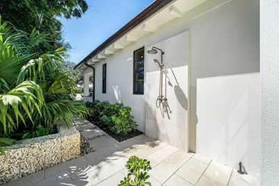 520 Overlook Drive, North Palm Beach, FL 33408 - Photo 57