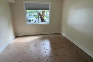 1000 Scotia Dr, Hypoluxo, FL 33462 - Photo 11